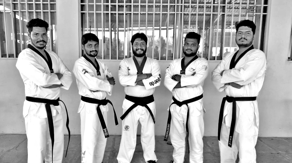 Nrsinha Taekwondo Institute Team and Students